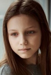 Алина Бабак