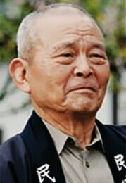 井川比佐志