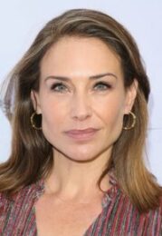 Claire Forlani