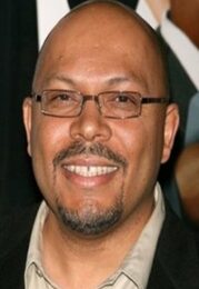 Robert Adetuyi