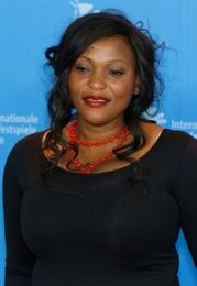 Véro Tshanda Beya Mputu