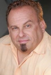 Arturo Gil