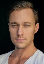 Darren Moss