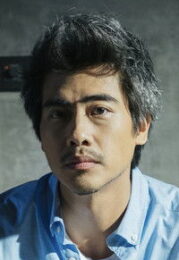 นพพันธ์ บุญใหญ่